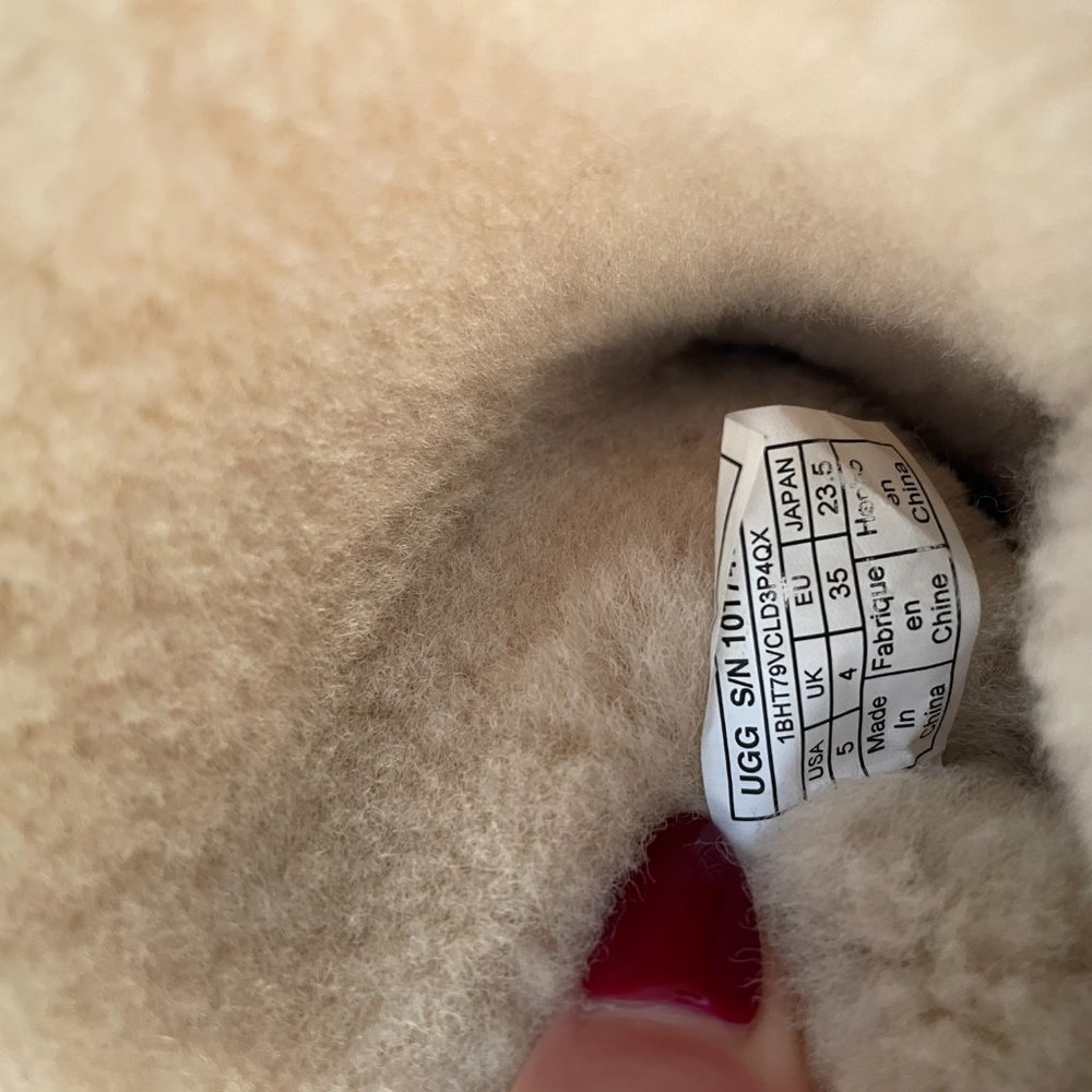 Ugg Size 5 Bailey Button Booties - image 6